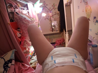 Sex hellohello-kittykitty:Stomach suddenly twinging, pictures