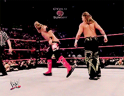 r-a-n-d-y-o-r-t-o-n:shawn michaels pantsed Edge and traumatized Randy Orton.