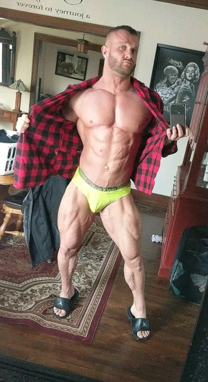 XXX muscular guys, bodybuilders and my states photo