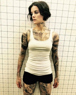 octopusmagnificens:  Jaimie Alexander, February