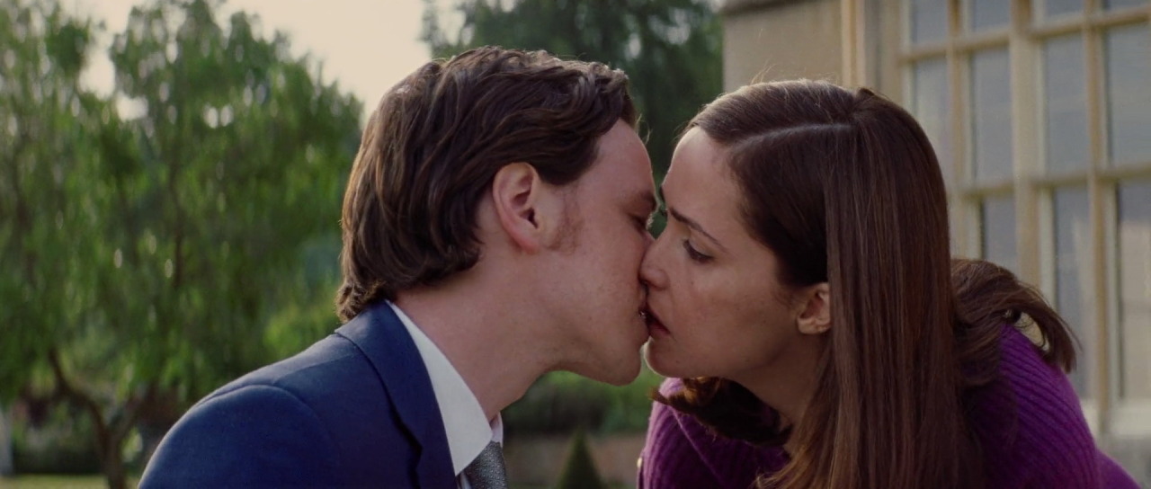 cosima-niehaus:  magikofficial:  countessbatman:  Everytime I see a forced heterosexual
