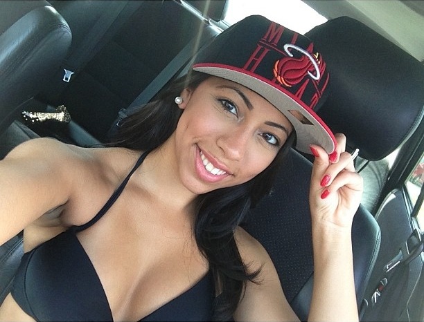 miamiheatstroke:  @deziisdopex3 
