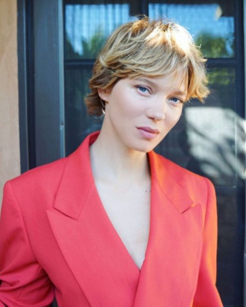 Léa Seydoux Daily — Léa getting ready for Louis Vuitton 2023 Cruise