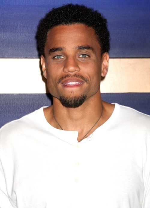  breeallayah:  beautiful-side-of-africa:  xoaprilsveryown:  Good God *Fans myself*  Jesus Christ… he deserve to be on my page   Whicho fine ass  For more , follow me..   