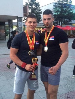 Teenmuscular:  