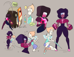 intherealway:     PEARLNETS GALORE. I commissioned the awesome bioatomic to draw some scenes from my and iseetrajectories‘ roleplays! The top ones are all from various canon threads, and the bottom ones all come from our AU where Pearl is a human (and