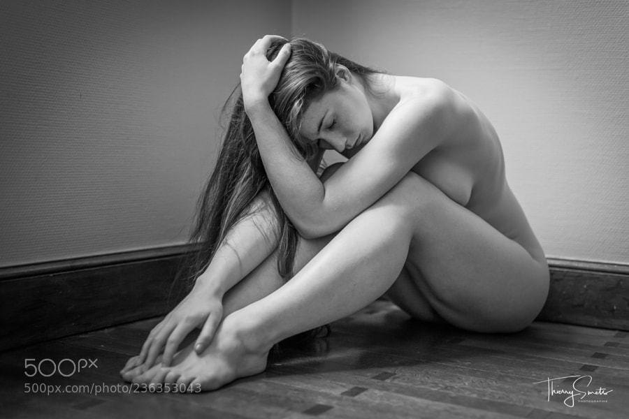 omgchoppedgoateedinosaurfan:Elle 10 by ThierrySmets