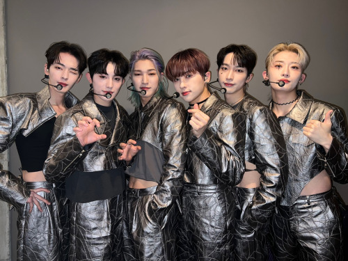 230405 OnlyOneOf Official Twitter