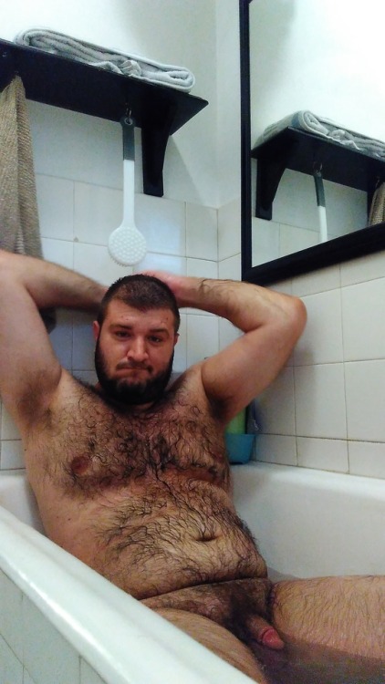 Porn Pics oneballharry:  Big bear. Small tub. Meh.