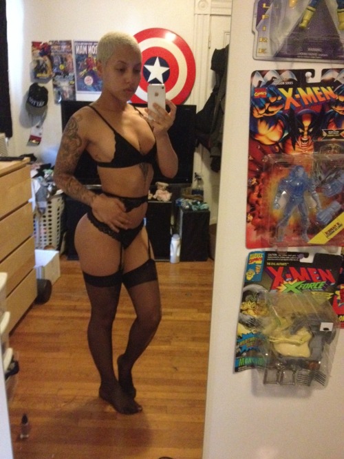 mixedsiren:  Bald life 👽 also I may have gained some weight recently xD not even mad 