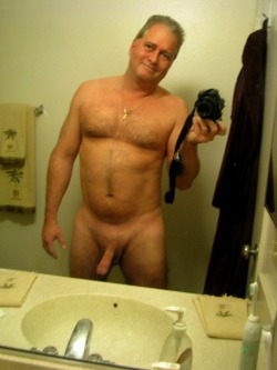 Chubby Gay Daddy Lover