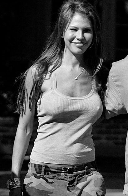 tellafina:  theultimatetitscollection:  vintage-juene-femme:  Burn Your Bra | by DanGarv. Vintage-jeune-femme.   Can I see your boobs to ladies? No bra is always best!!!  :-)