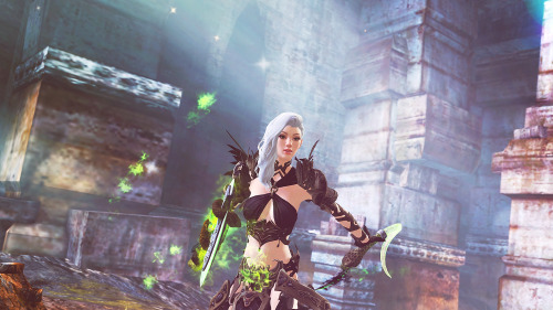 wuschelcorezockt:  GUILD WARS 2: Finally had the courage to give my necromancer a big makeover. Isn’t she beautiful?! 