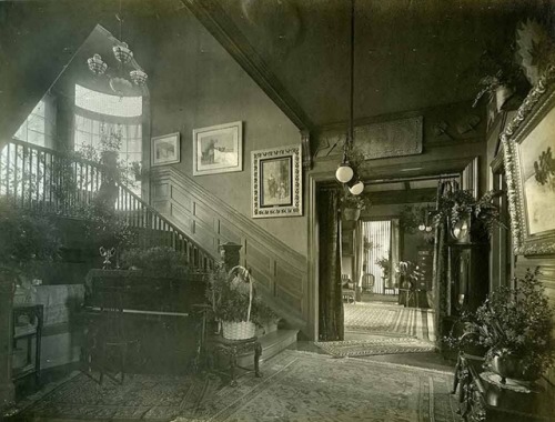 dame-de-pique:Interior view of the entrance, stairs, and parlor room in the William and Alice Blackw
