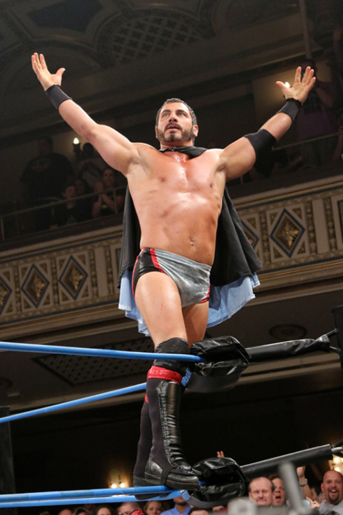 skyjane85:  Austin Aries (taken from TNA’s site credit goes to them) gradosgirl  