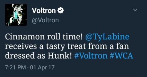quiznak-confessions: Some highlights from WonderCon via Voltron’s twitter page!