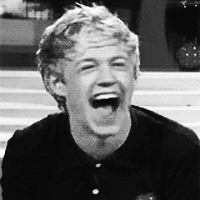 the-boys-who-stole-our-hearts:  nialler-is-beautiful:   @NiallOfficial : wasaaaap !