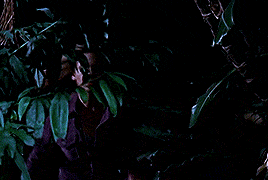 johnaeryns:every episode of buffy the vampire slayer✞ 1.06 The PackIt’s devastating. He’s turned int