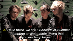 mukenope:  5SOS alternative Teen Award: “Best band at making their fans detectives and explorers” 
