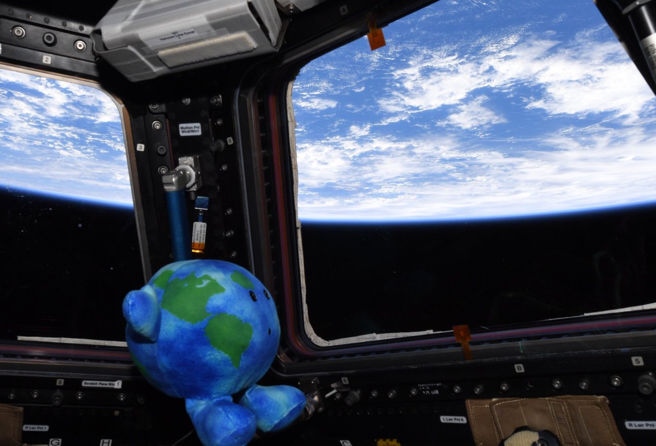 NASA — The International Space Station Through the Eyes...