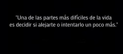 una-perra-con-actitud:  Dime tu bb:/ lo sigo intentando o me rindo ?:/ 