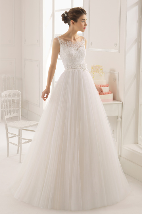 2015 handmade tulle applique straps wedding dress