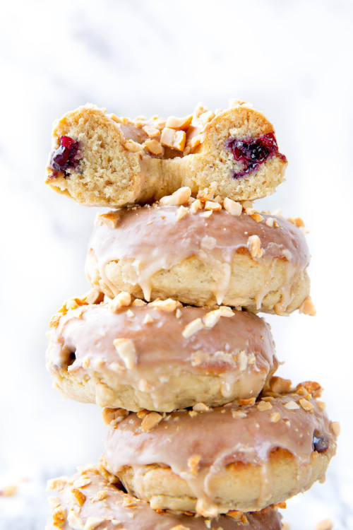 delta-breezes: Peanut Butter & Jelly Donuts | Broma Bakery
