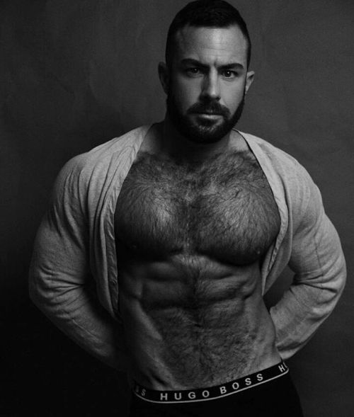 beardburnme:  “Mr. Felix” by @mrbearded on Instagram http://ift.tt/1YtYbbT