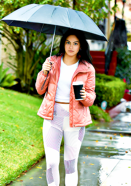 calebriverss: A little rain couldn’t stop Camila Mendes from getting her coffee! The