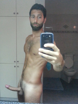 oliversg:  Good   I have the same phone&hellip;wish I had the same dick