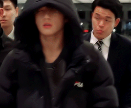 Half Asleep Koo Is So Cuddly