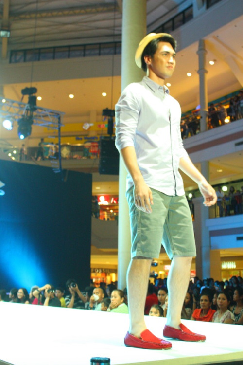 The very first time I styled during the Outstownding Fashion Styling Competition 2012 of Ayala Alaba