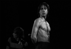 icky-pop:  Iggy Pop