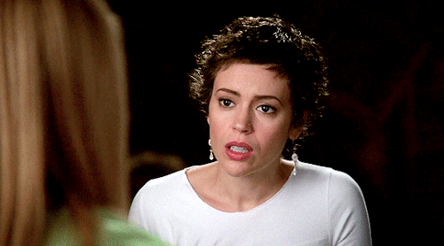 dailycharmed: Alyssa Milano as Phoebe Halliwell on Charmed → 6.12 “Prince Charmed”