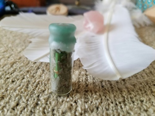 seleneblackwell:A Calming Emotional-Protection BottlePurpose: A quick spell to bring calm, emotional