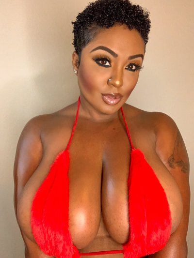 bigweezie:The Red Light District Presents &ldquo;Layton Benton&rdquo;&hellip;.