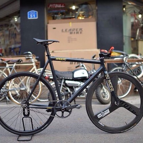 roadbikecity:  Pista #bike