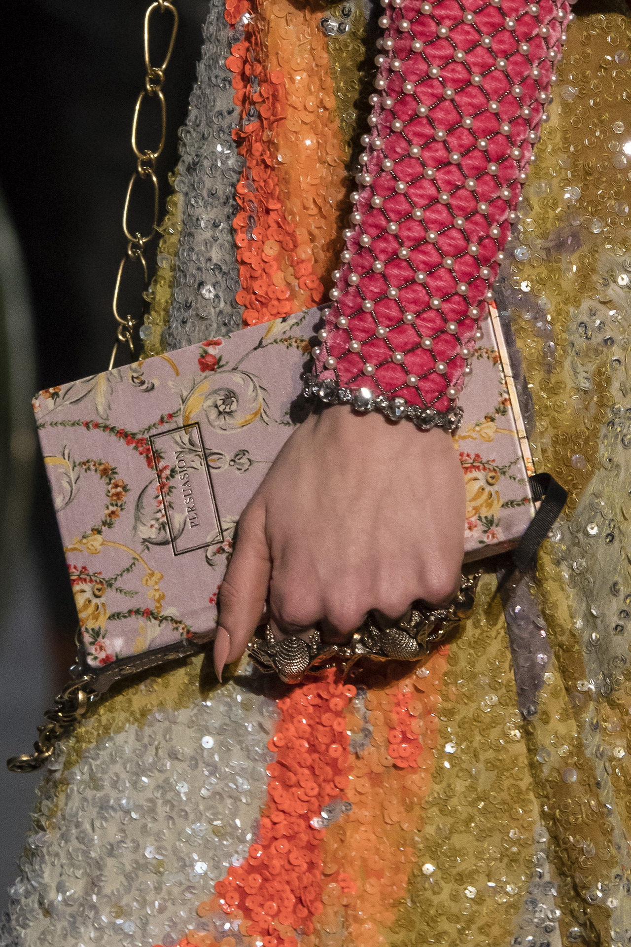 glowdetails:details @ gucci fall 2017