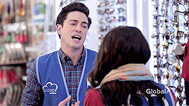 barnestans: Get to Know Me Meme:   1/5 Favourite Relationships: Amy x Jonah // Superstore