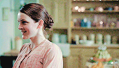 eliaofsunspear:get to know me meme: [1/5] favourite books → The Gemma Doyle Trilogy