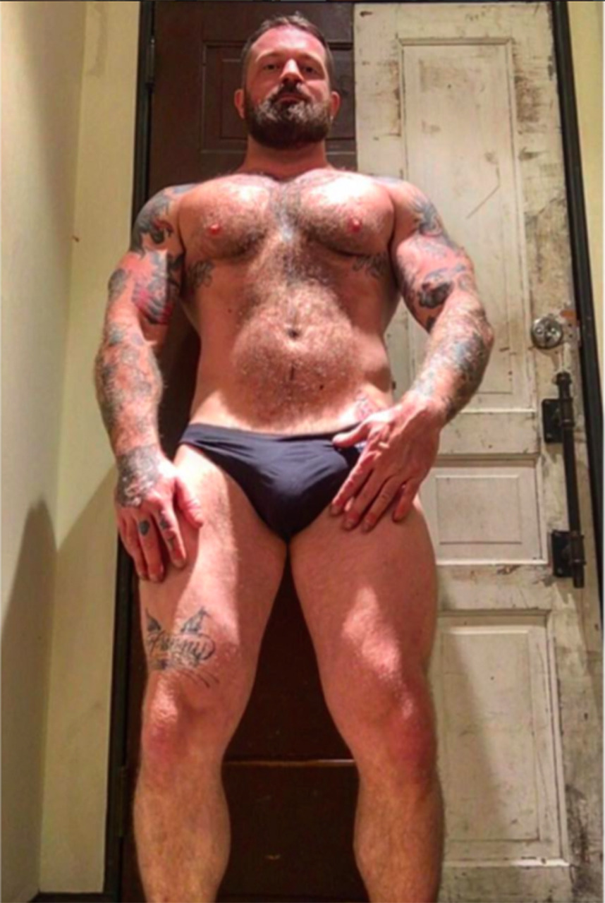 suburbanslattern:  bigredatl:  So very handsome  Drop dead gorgeous.