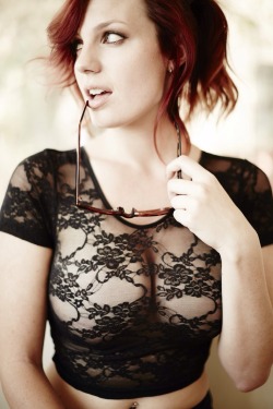 fansofredheads:  Damara Fey Rose 