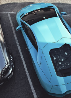 auerr:  Lamborghini Aventador 