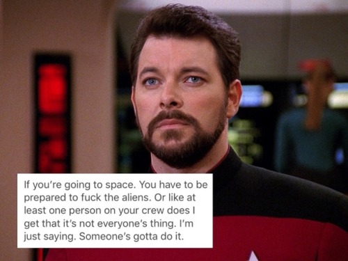 victorian-sexstache: star trek: the next generation + text posts