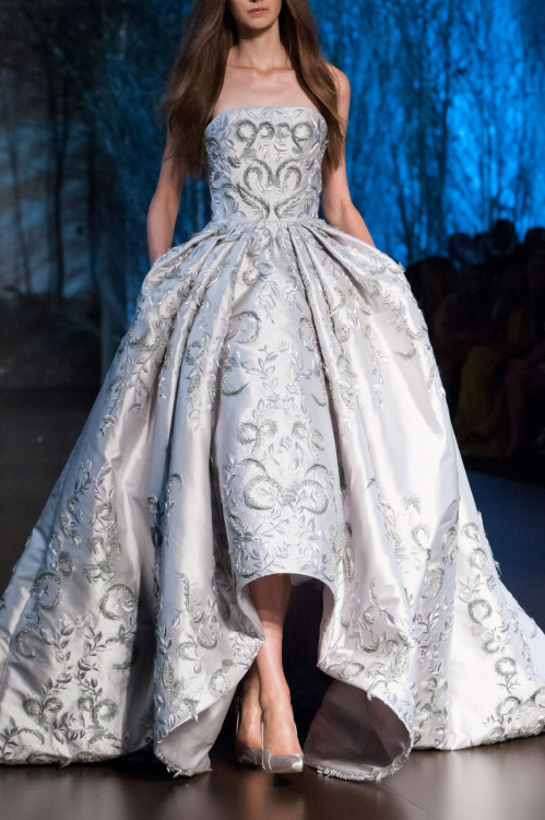 XXX fashion-runways:    Ralph & Russo Couture photo