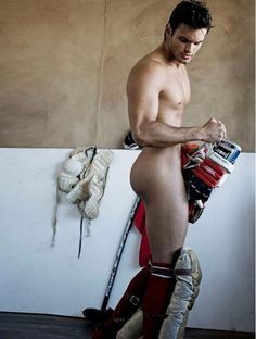 Porn hotmusclejocks:  Hot Hockey Muscle Jocks photos