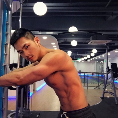 Butts Everywhere
