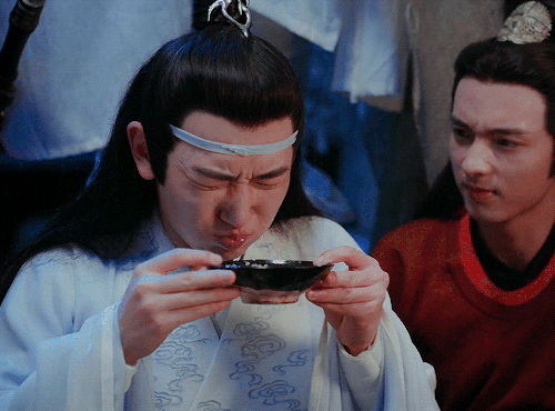 mylastbraincql: ouyang zizhen and lan sizhui comforting their friends | ep. 37 ⤷ [cute juniors 