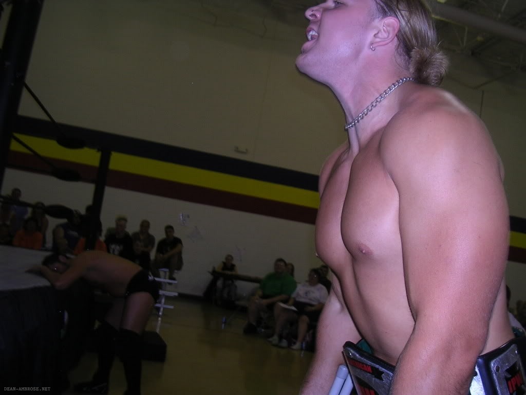 goodgollymissmoxley:  I was looking through my pictures waiting for everything to