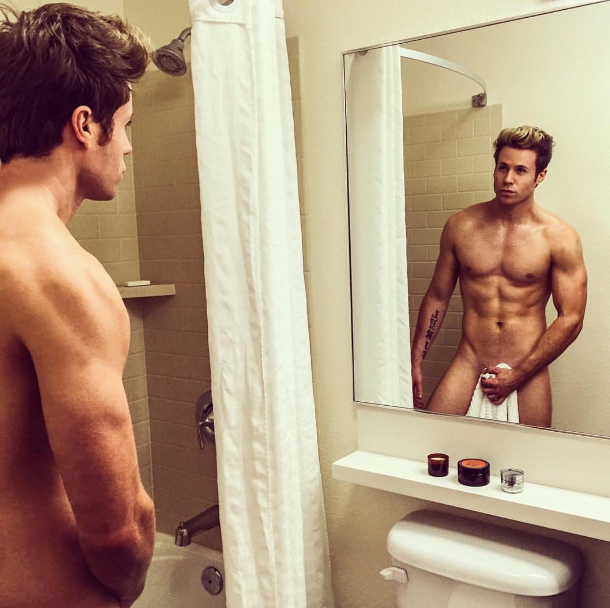 celebritybodybuge:  Ashley Parker Angel from oTown and Wicked  Instagram Part 2